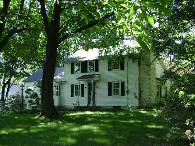 Building photograph for 449 CARMEL HILL RD N